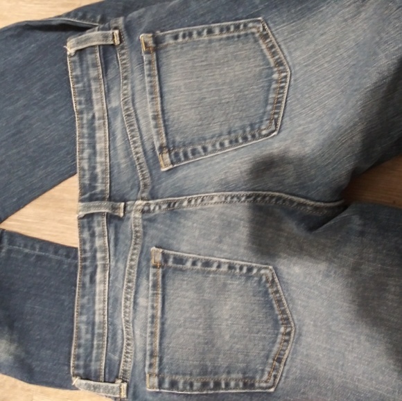 Jeans and hoodie. - Picture 2 of 3